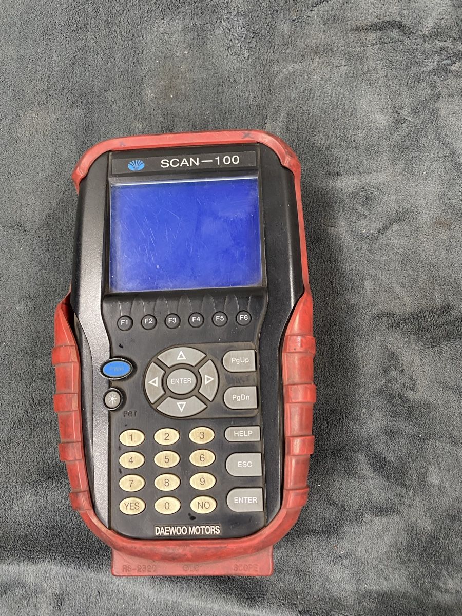 Messen: Diagnosegerät Scan - 100 Daewoo  – Gebraucht aus Hägglingen von Karin0802