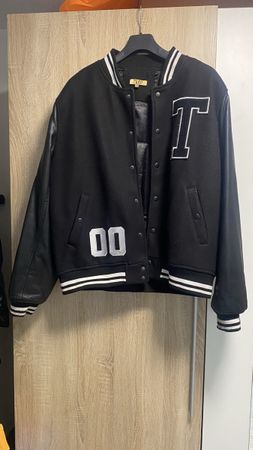 Collegejacke TRAP schwarz Grösse M guter Zustand