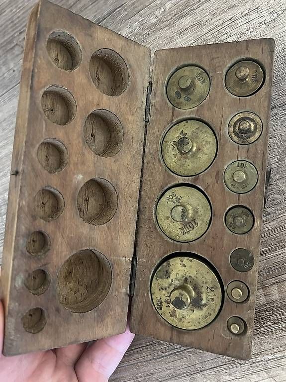 Bilance e pesi: Antike Präzisionswaage Original Columbus ? Bilateral – Usato da Mitlödi venduto da Borky47 4