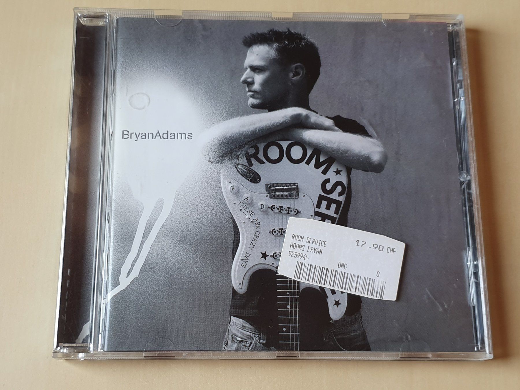 CDs: Bryan Adams Room Service – D'occasion à Stansstad par collectorsshop