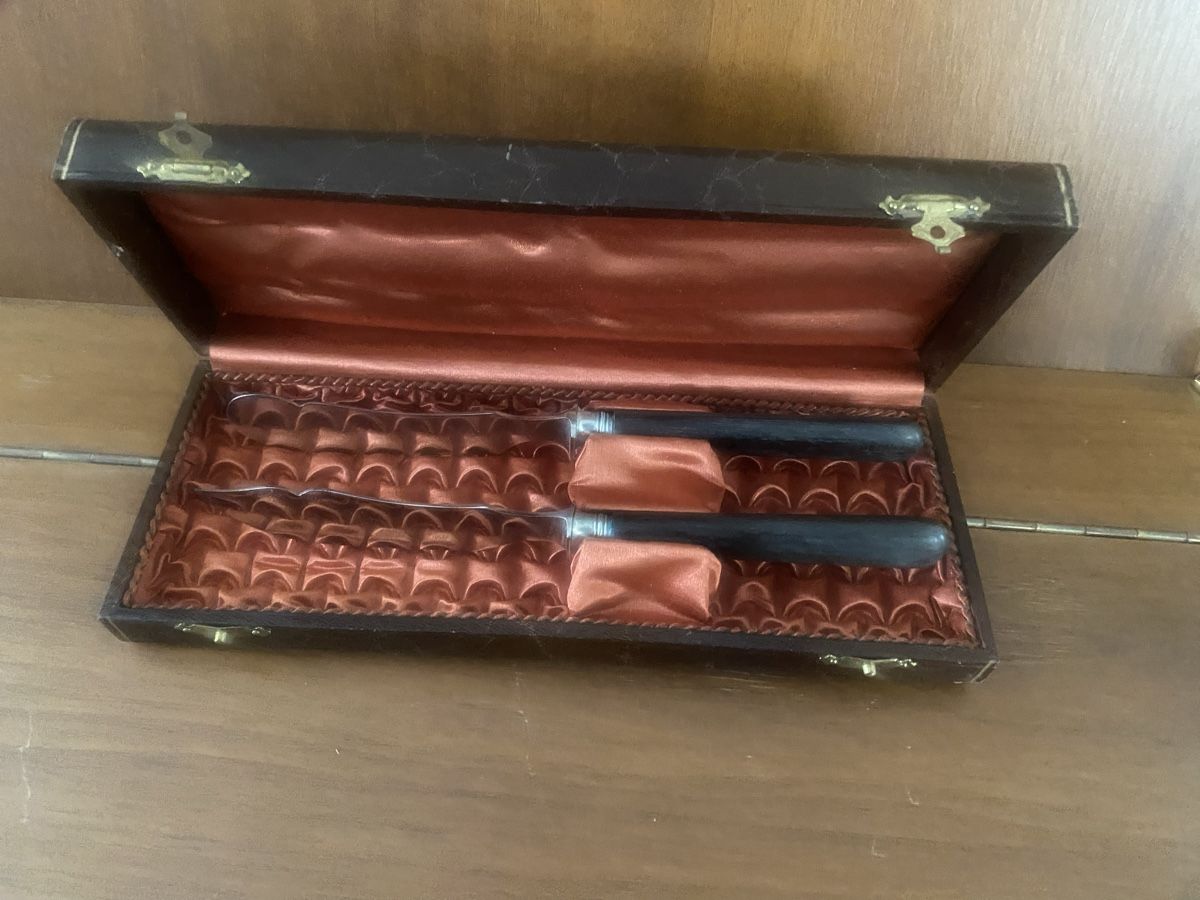 Besteck: 2 Vintage Butter Messer mit Etui – Gebraucht aus Baden von swiss-alps 1