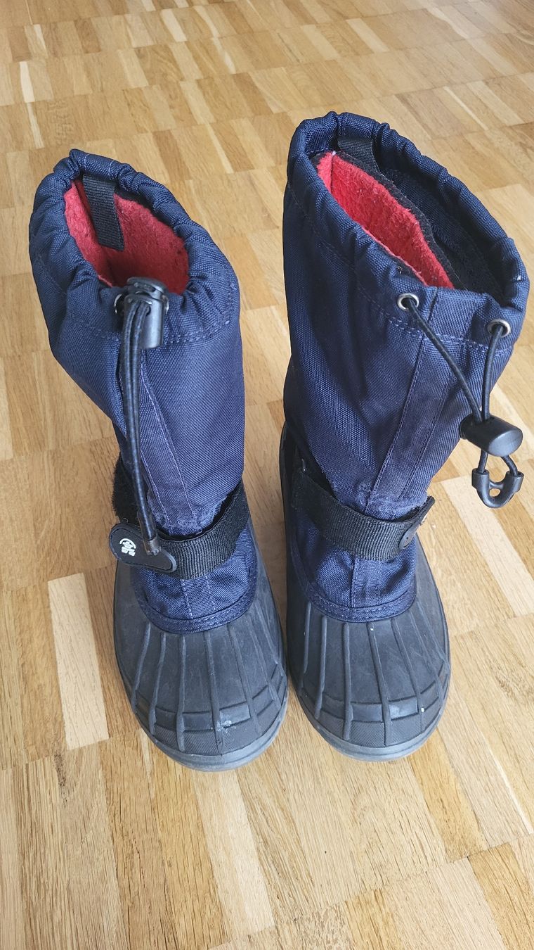 Kamik Scarpe per ragazzi: Marken Winterstiefel Kamik Gr 35 – Nuovo (secondo la descrizione) da Ipsach venduto da kgr_x77q