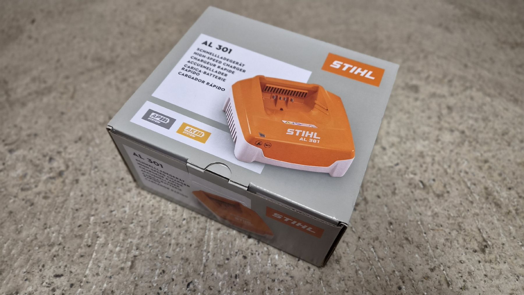 Stihl Caricatori & Batterie: STIHL AL 301 Akkuladegerät  – Nuovo e nell'imballaggio originale da Adliswil venduto da Hortulano