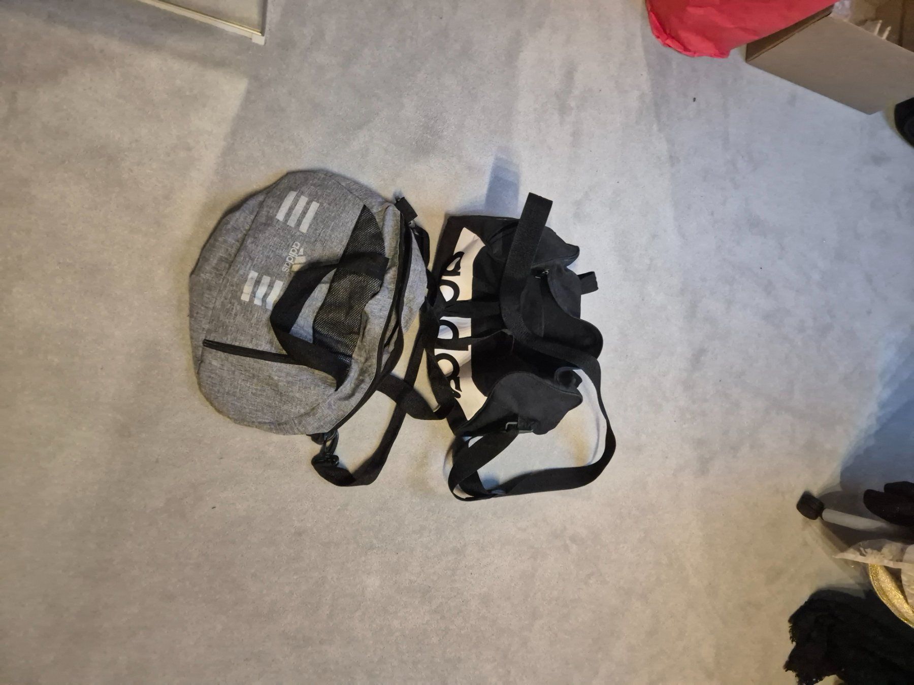 Adidas Borse: Adidas Sporttaschen – Usato da Zürich venduto da Drago670 3