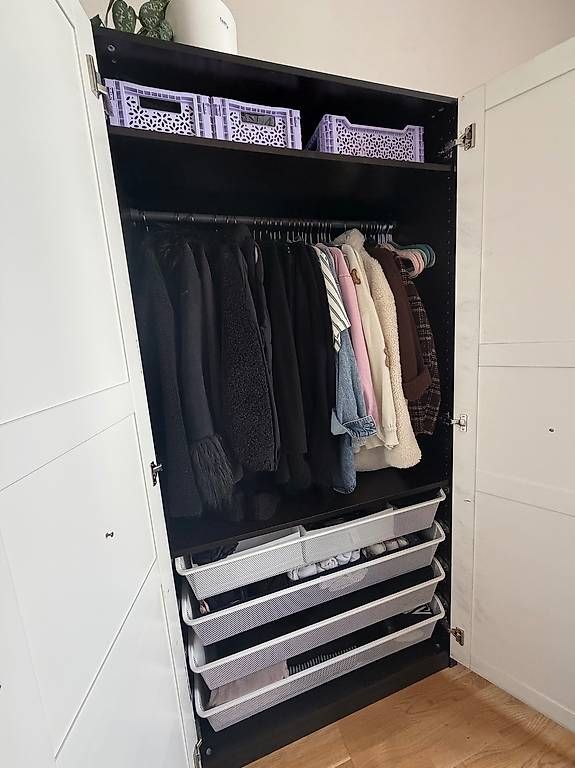 Schränke: IKEA Pax Kleiderschrank – Gebraucht aus Flawil von Tintenfisch__ 3