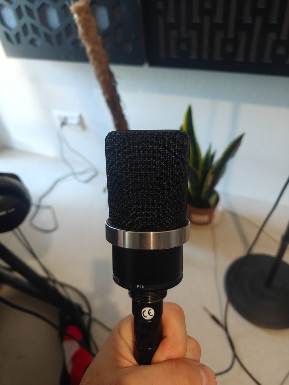 Neumann Microfoni: Neumann TLM 102 + EA 4 Suspension — Studio Set – Usato da Utzigen venduto da Santacruz951 2