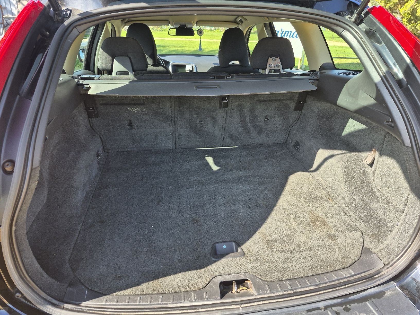 Volvo Automobili: Volvo XC 60 Kinetic mit Polstar – Usato da Baar venduto da Faeger10 4