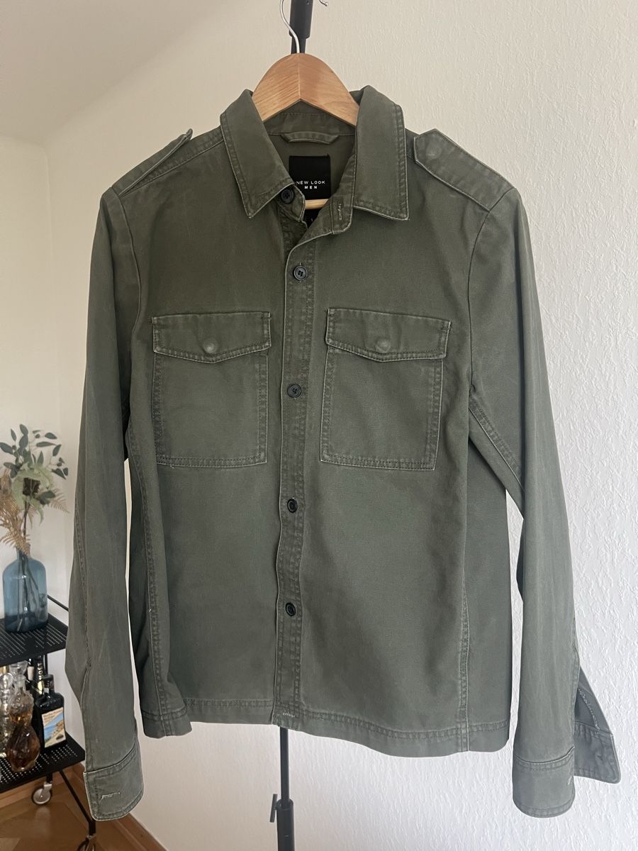 Hemden: Sur chemise de marque New Look – Gebraucht aus Pully von Afagone