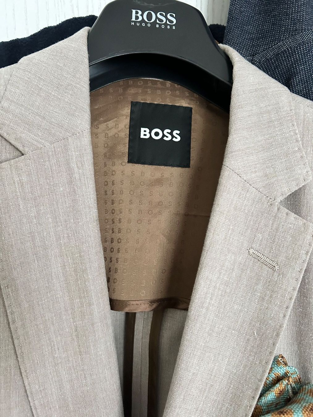 Anzüge: Herren Veston BOSS Grösse 50 – Neu (gemäss Beschreibung) aus Gutenswil von walker60 5