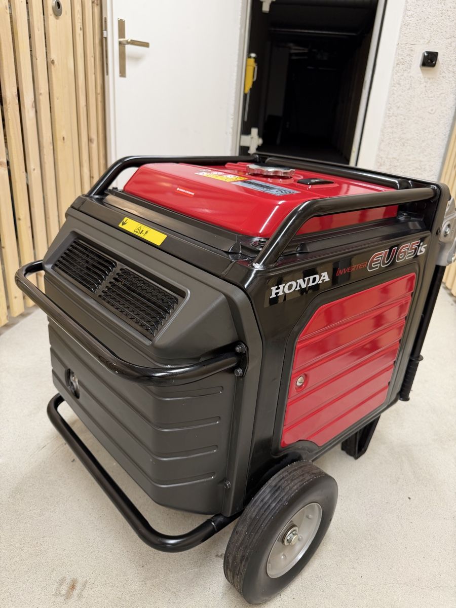 Honda Stromgeneratoren: Honda Stromgenerator EU 65 is Fast Neu.. – Gebraucht aus Regensdorf von Dani.Al 3