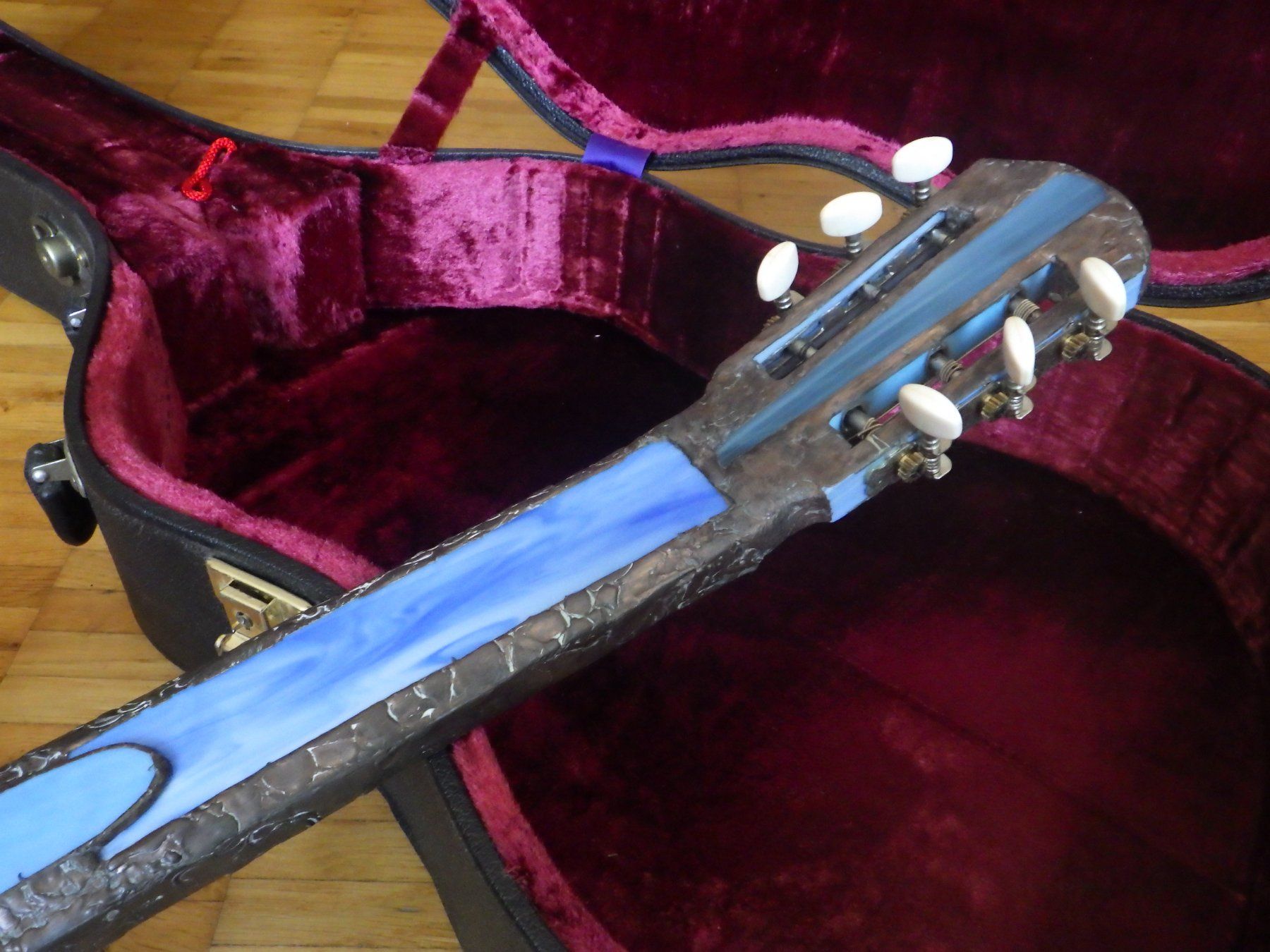 Strumenti musicali: Einzigartige Glas-Gitarre, Tiffany, 1:1 – Usato da Altstätten SG venduto da cla_c2f8 5
