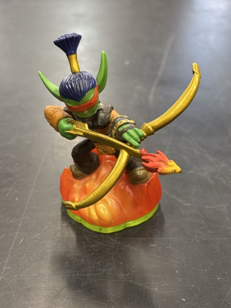 Spiele: Skylanders Figuren 2 Stück – Gebraucht aus Dietikon von mis_brocki 1