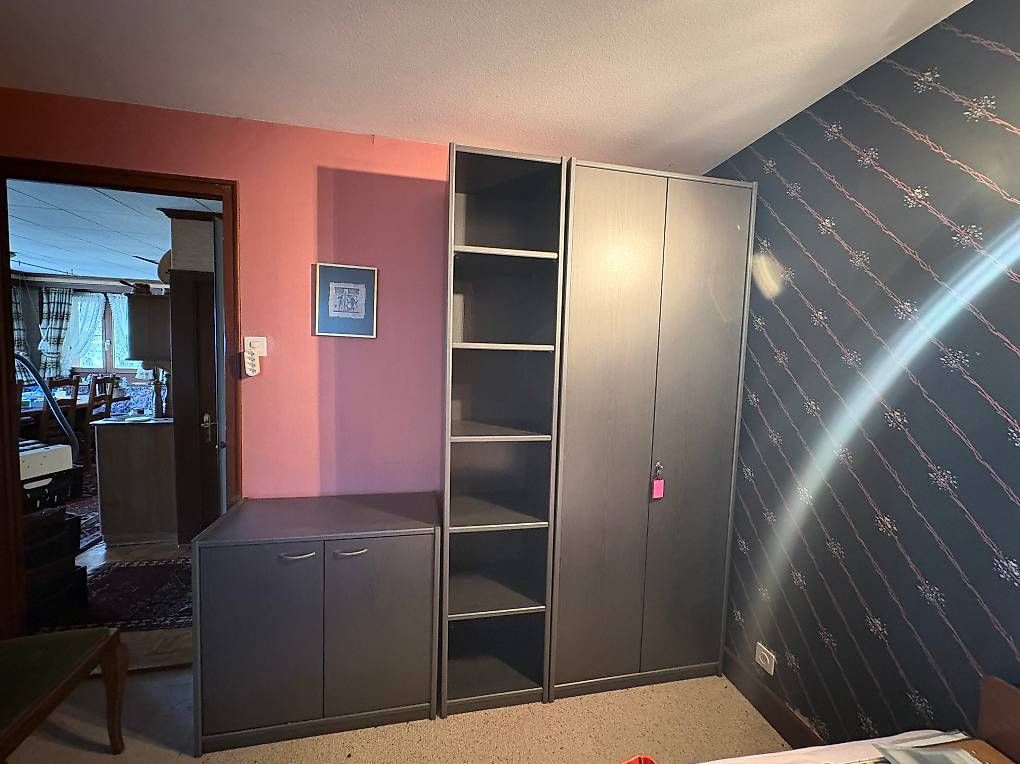 Schreibtische: Meubles de bureau à vendre  – Neu und originalverpackt aus Cossonay-Ville von yoyon