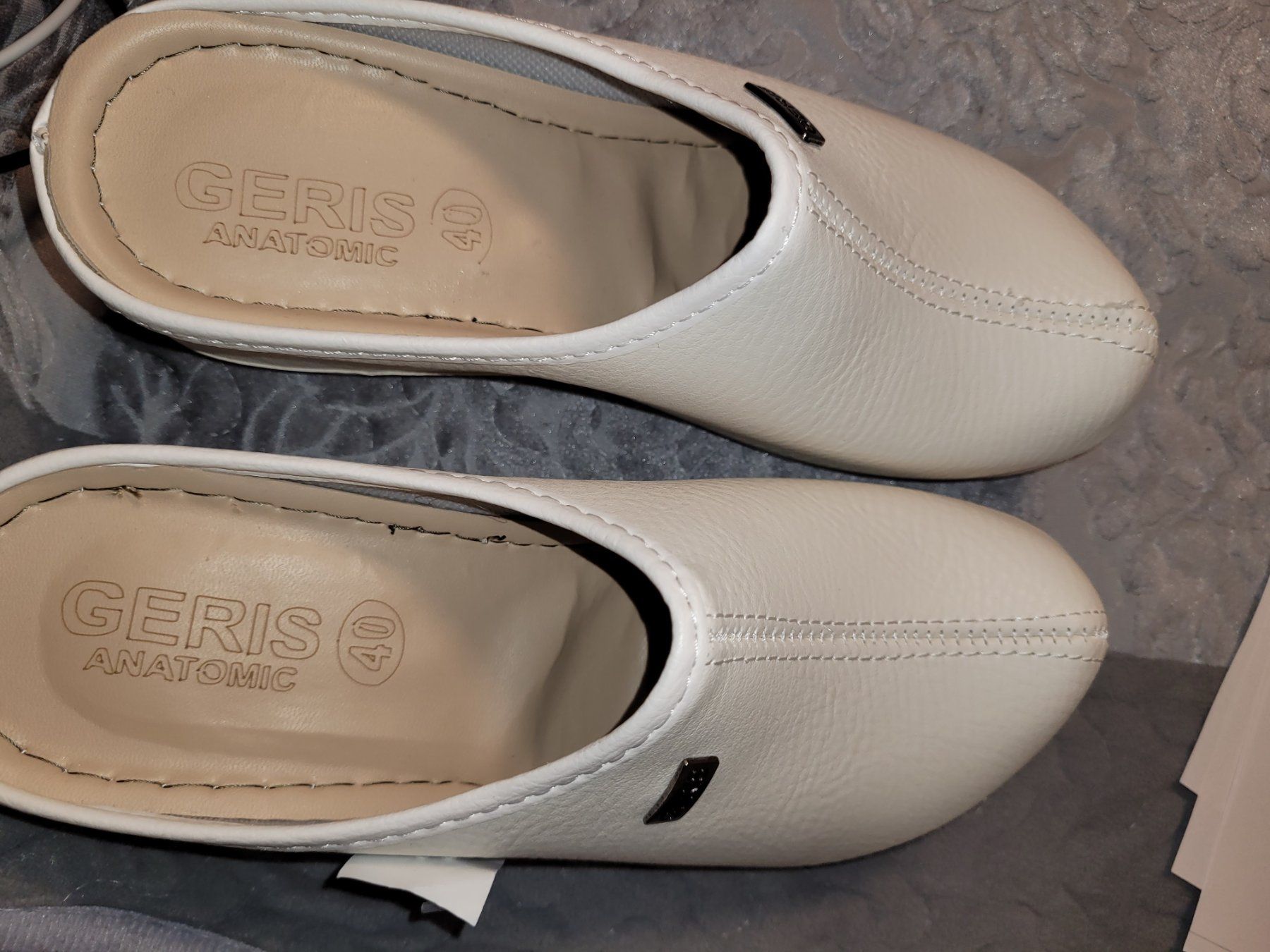 Chaussures femmes: Schuhe – Neuf avec emballage d'origine à Bassersdorf par arkais