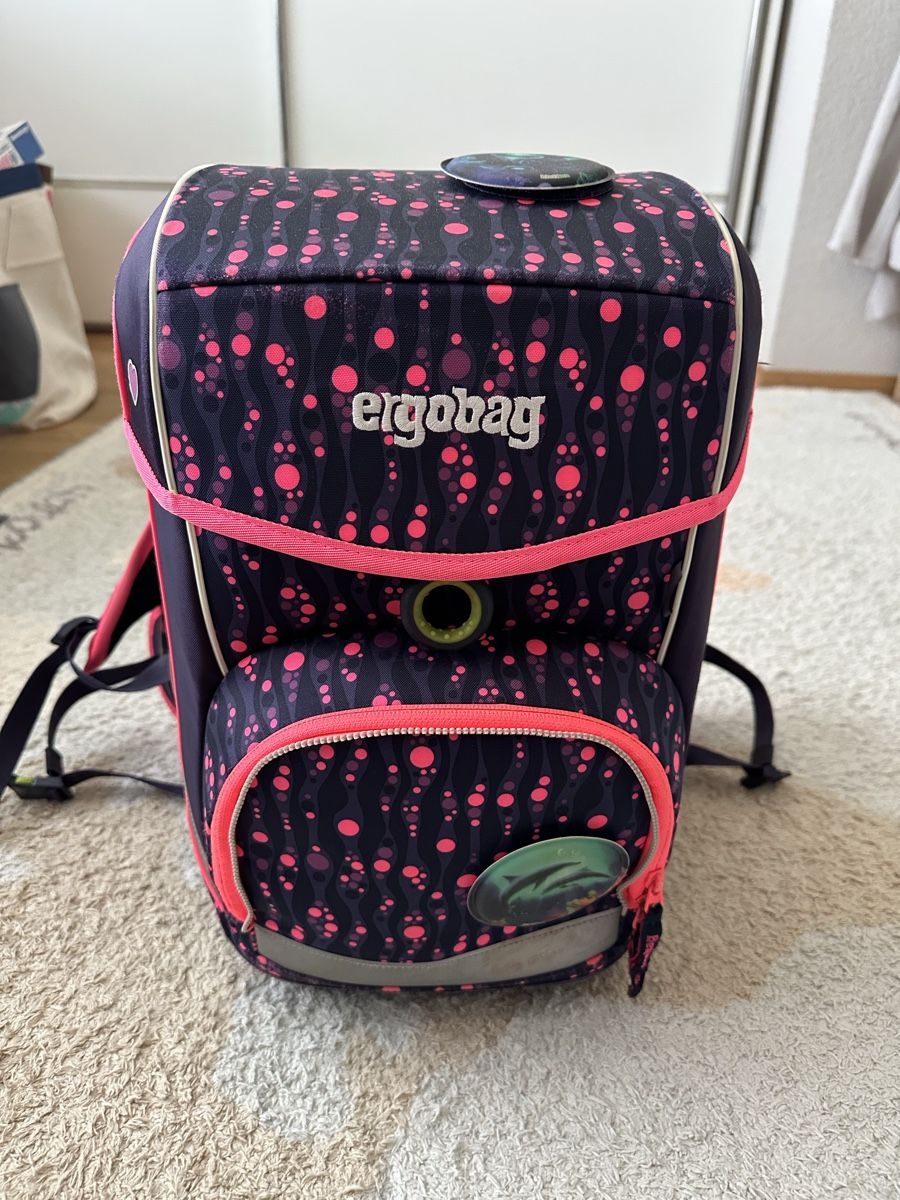 Ergobag Sacs à dos: Ergobag Schulrucksack Set, gut erhalten – D'occasion à Bubikon par Mrmjagi
