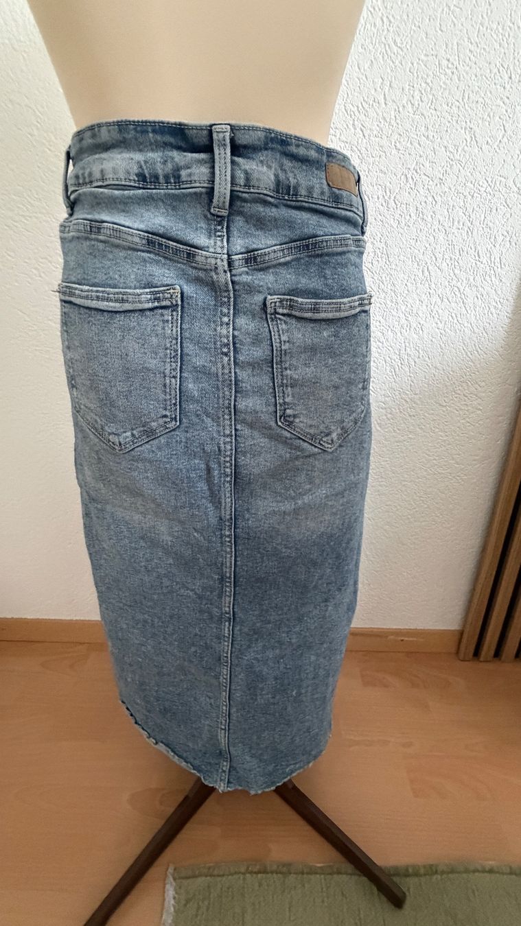 Gonne: Jeans rocke M – Usato da Liestal venduto da Goldart 2