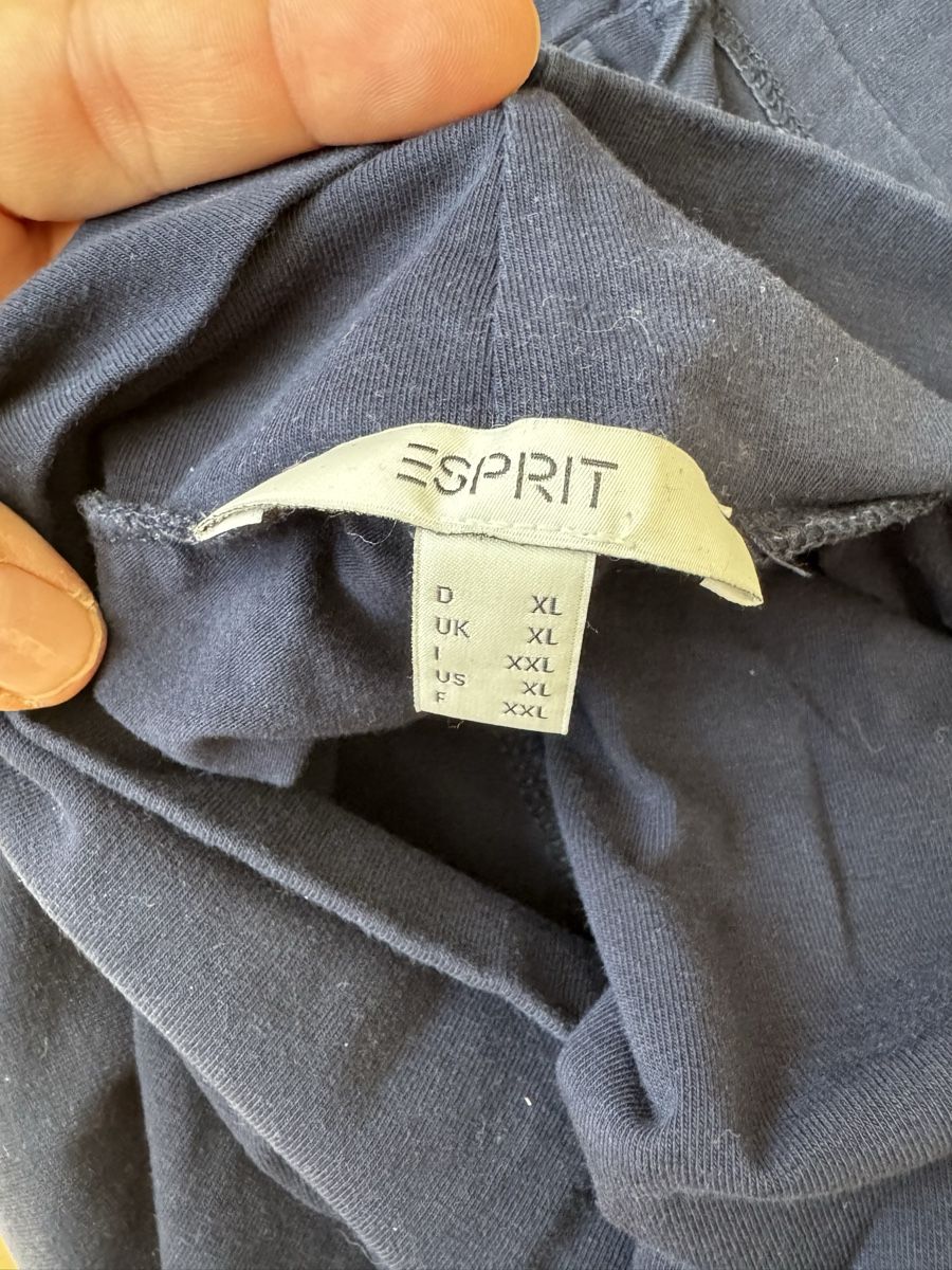 Esprit Lots de vêtements: Schwangerschaftshosen – D'occasion à Hinterkappelen par Bianka818 1