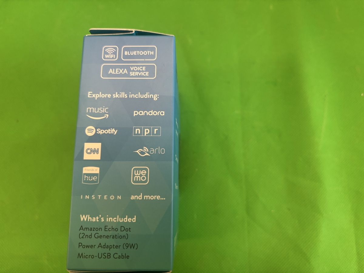 Amazon Systèmes audio & multimédias: Amazon Echo Dot 2. Generation Lautsprecher neuwertig – D'occasion à Kilchberg ZH par bionicdog 2