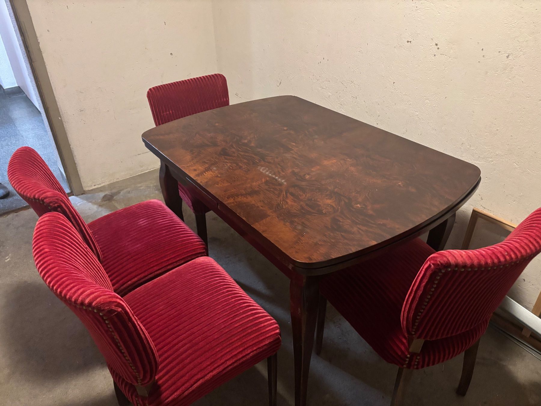Stühle: 4 Stuhl – Gebraucht aus Bern von Iuliia_novova 4