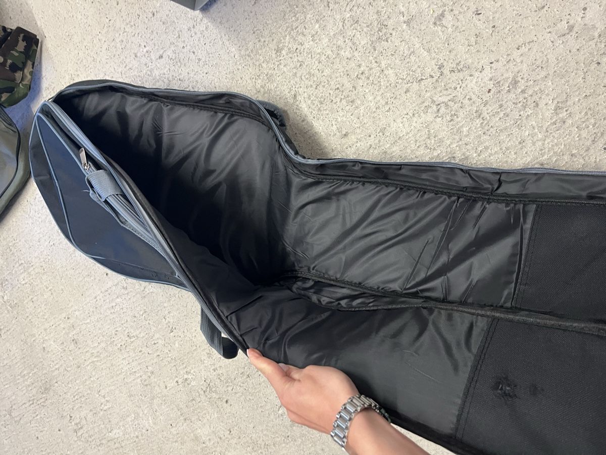 Sacs: Gitarrentasche – D'occasion à Gundetswil par Jz125 2