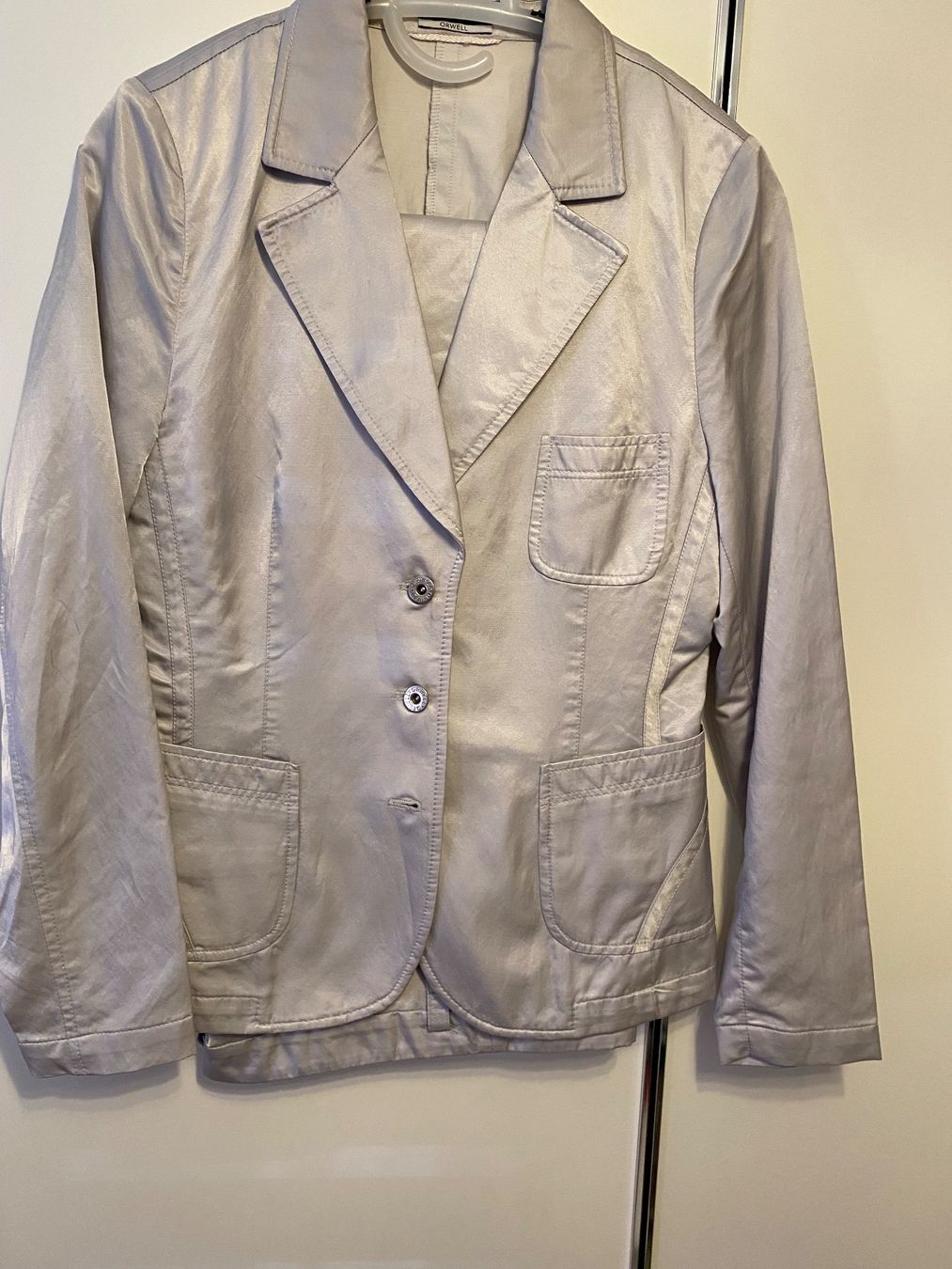 Completi & Tailleur: Elegante  Anzug von ORWELL gr.36 – Usato da Pfungen venduto da Sheki56