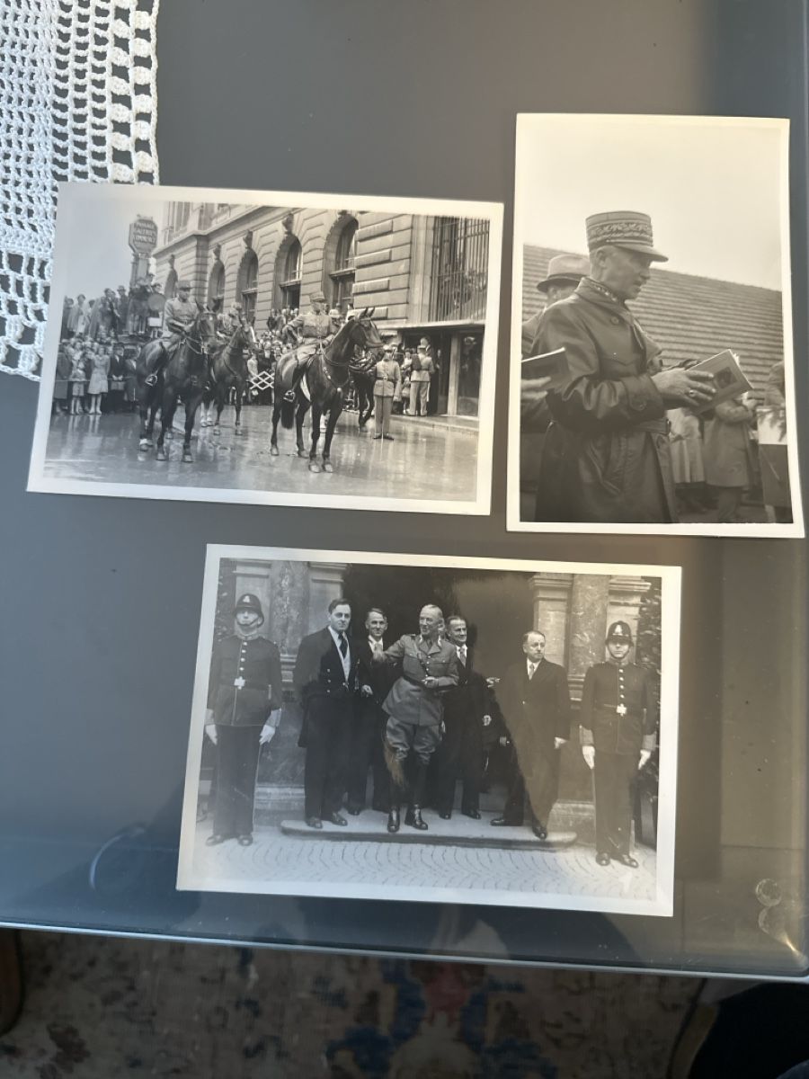 Cartoline postali: General Guisan – Usato da Morbio Inferiore venduto da Ecod