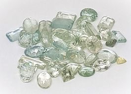 Lot 50.18ct Aigues-Marines (N° 101) - Valeur 5'500.- Fr.