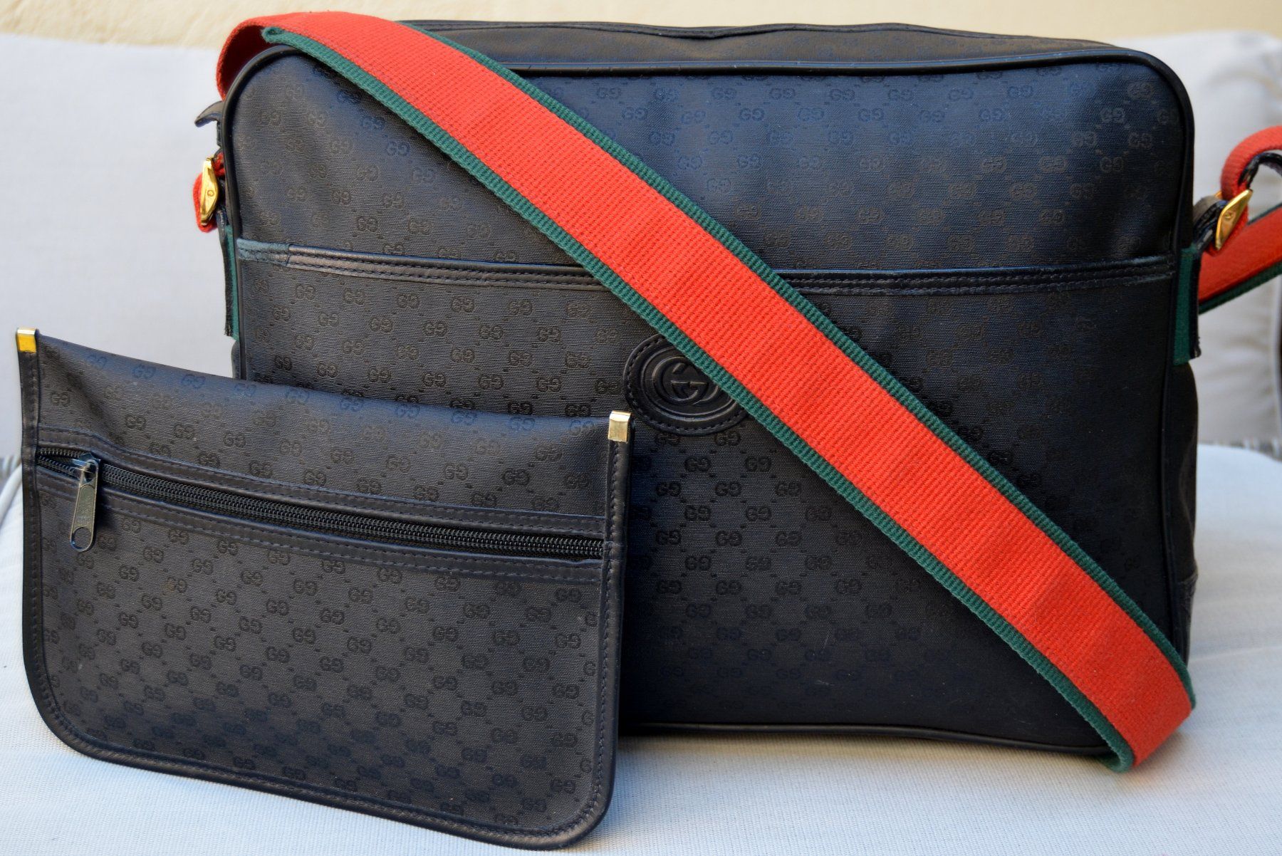 Gucci Borse: Gucci Supreme Web Messenger / Tasche / sac – Usato da Collonges venduto da Auganien 2
