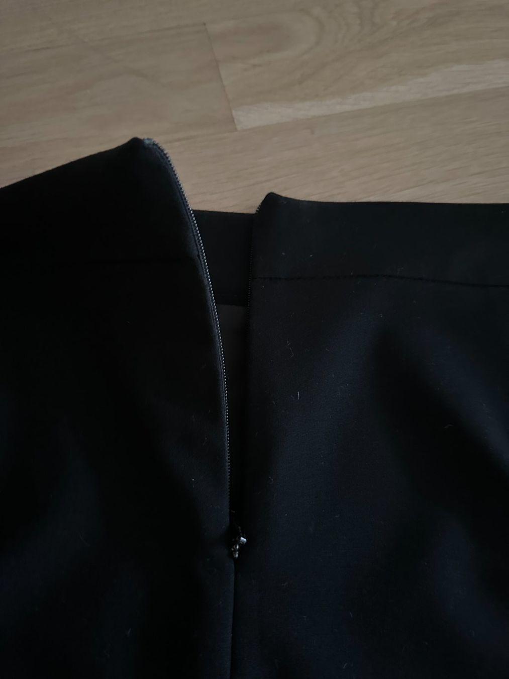Comma Röcke: Bleistiftrock COMMA - black - Gr. 38 - TOP/neuwertig – Gebraucht aus Dübendorf von san_tt6m 5