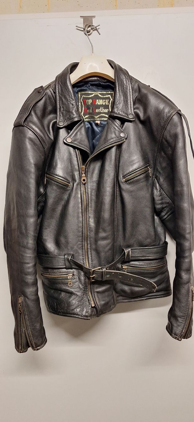 Giacche: Lederjacke Reto Look – Usato da Brugg AG venduto da bacbac5757
