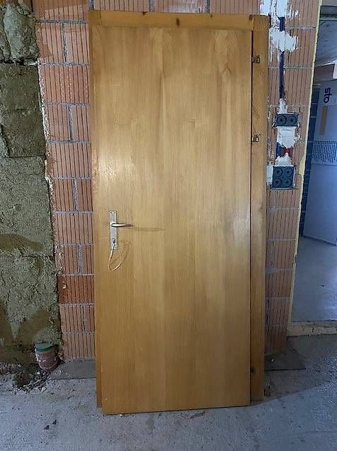 Porte: Zimmertüre – Usato da Frutigen venduto da uma_qk2s