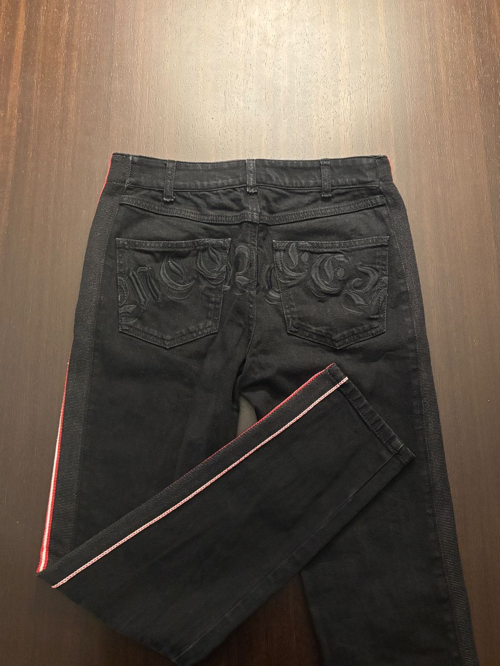 Alexander Mcqueen Jeans: Alexander McQueen Jeans – Nuovo (secondo la descrizione) da Uetikon am see venduto da seller.2020