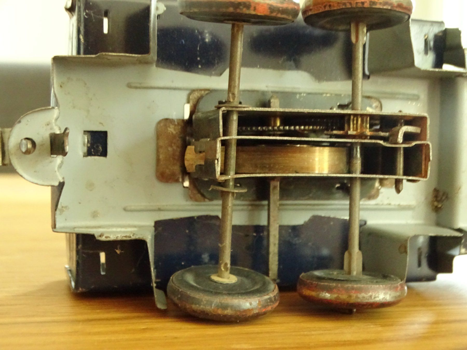 Modellautos: LKW mit Anhänger Blech Spur 1 ? – Gebraucht aus Hirzel von Musicman03 4