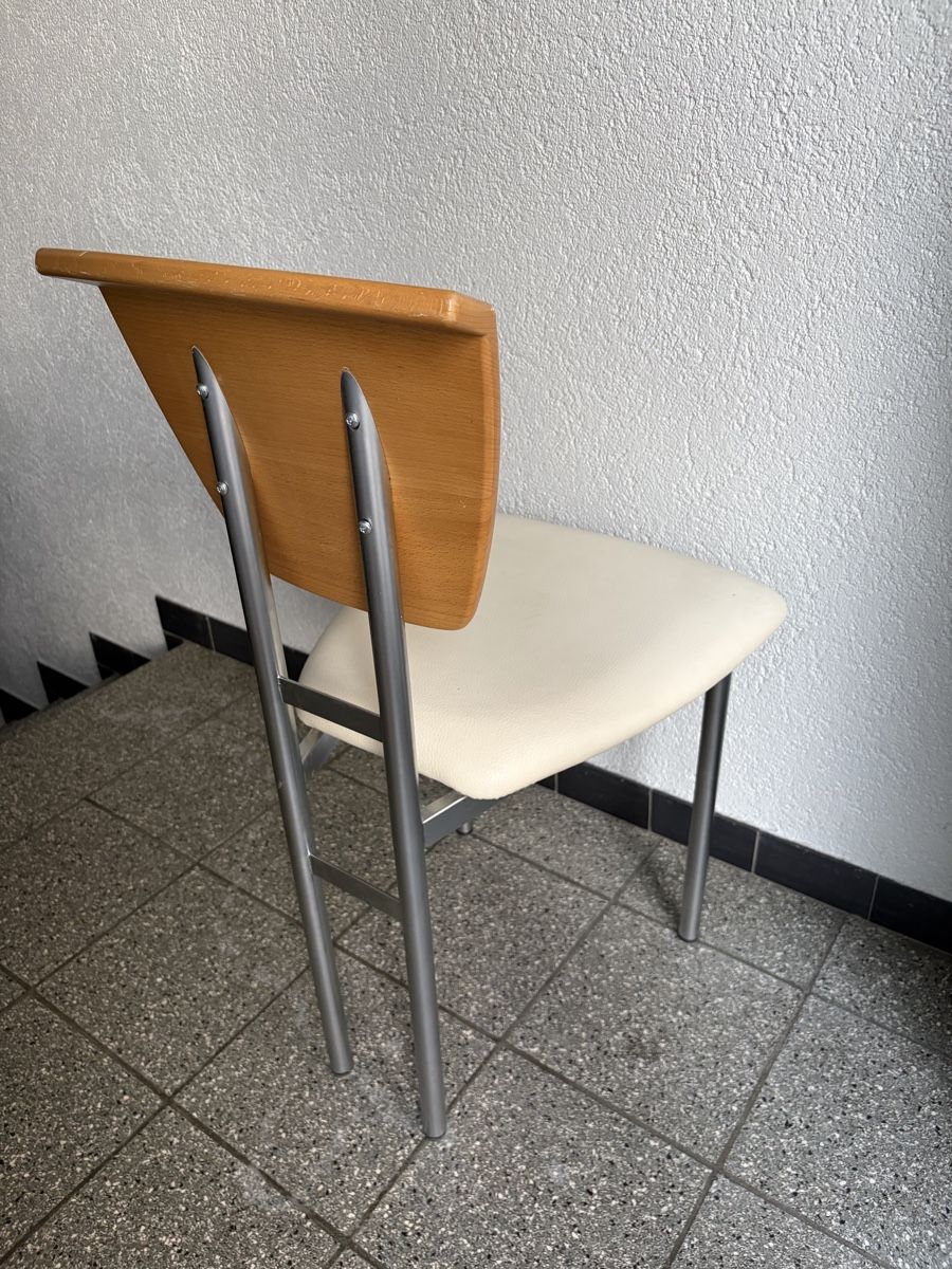 Sedie: 4 X Elegante Hochwertige Essstühl – Usato da Winterthur venduto da Pohanrizki 4