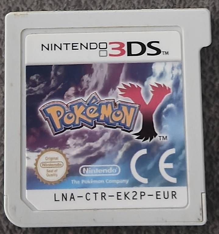 Giochi: Pokemon Y 3ds – Usato da Kaisten venduto da pas_cz9q 2