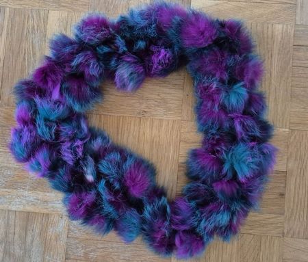 ab Fr. 1.- Kaninchen Fell Loop Schal violett/tuerkis