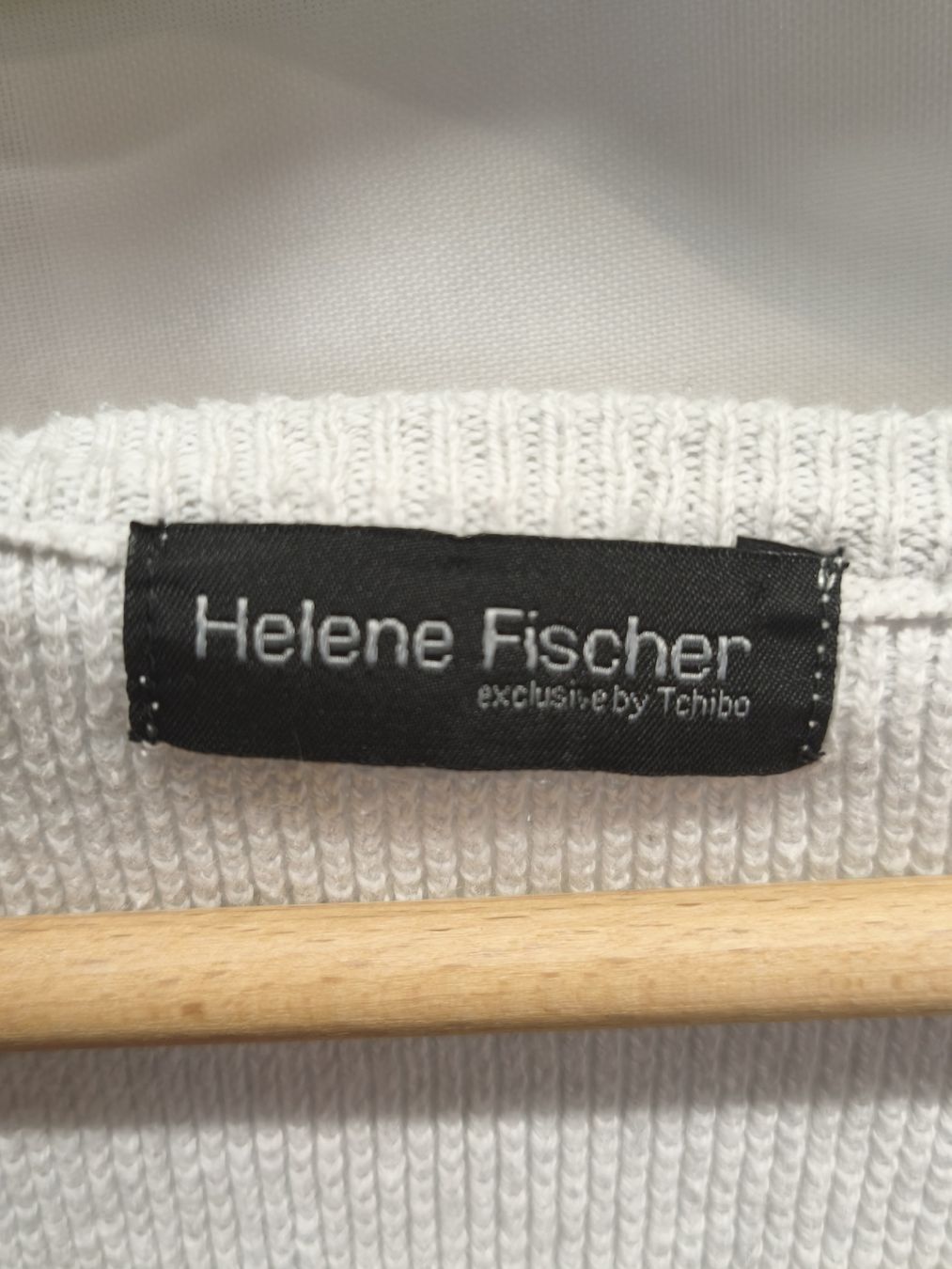 Maglioni & Felpe: Pullover Helene Fischer Tchibo gestreift weiss blau – Usato da Emmetten venduto da SecondhandSiska 3