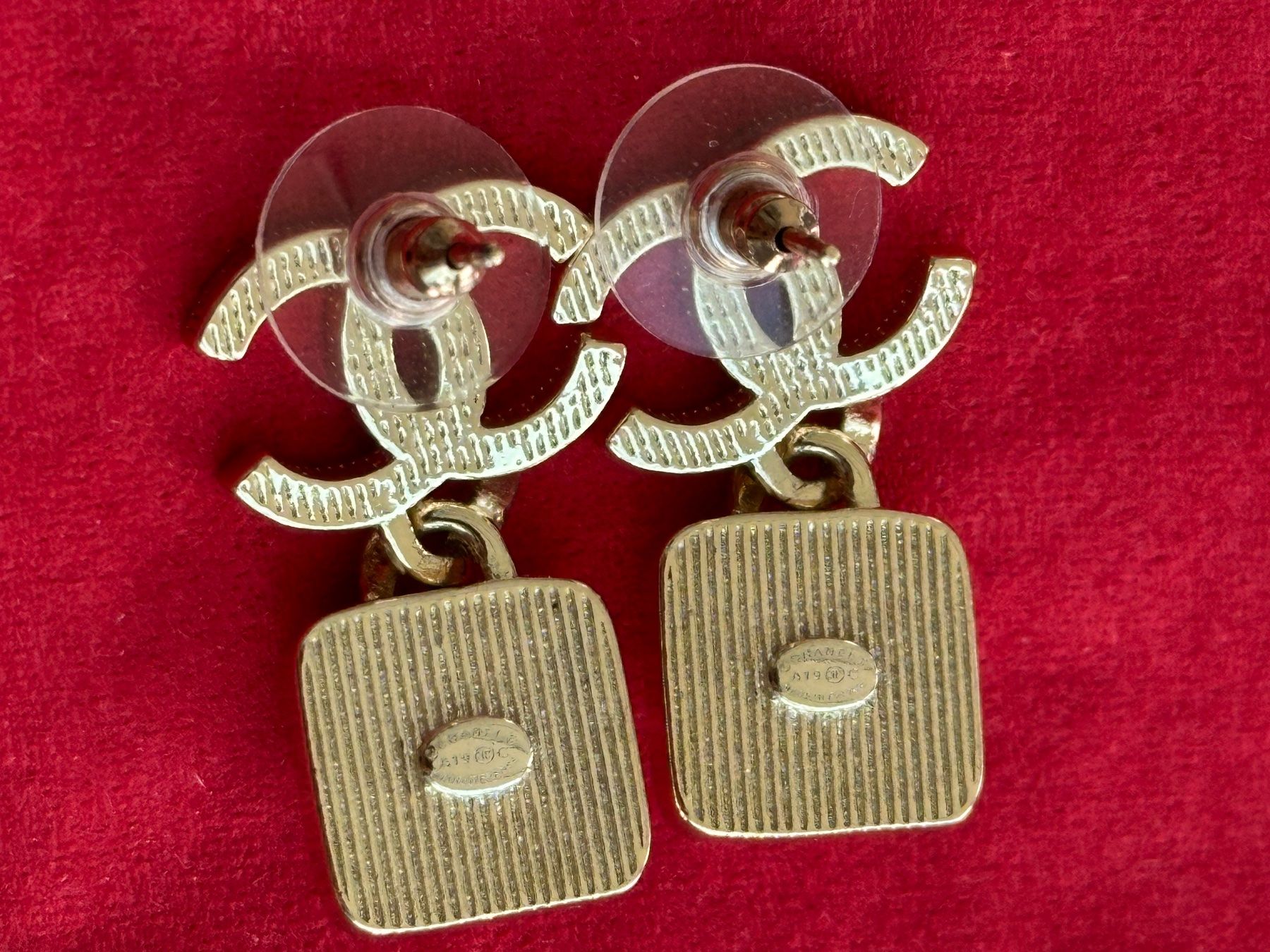 Chanel Orecchini pendenti & Orecchini a lobo: Chanel Ohrringe NEU – Nuovo (secondo la descrizione) da Ellighausen venduto da privateseller 1