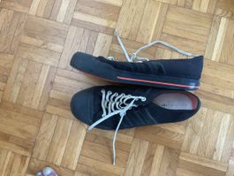 Adidas Sneaker schwarz, Top Zustand, Grösse 46