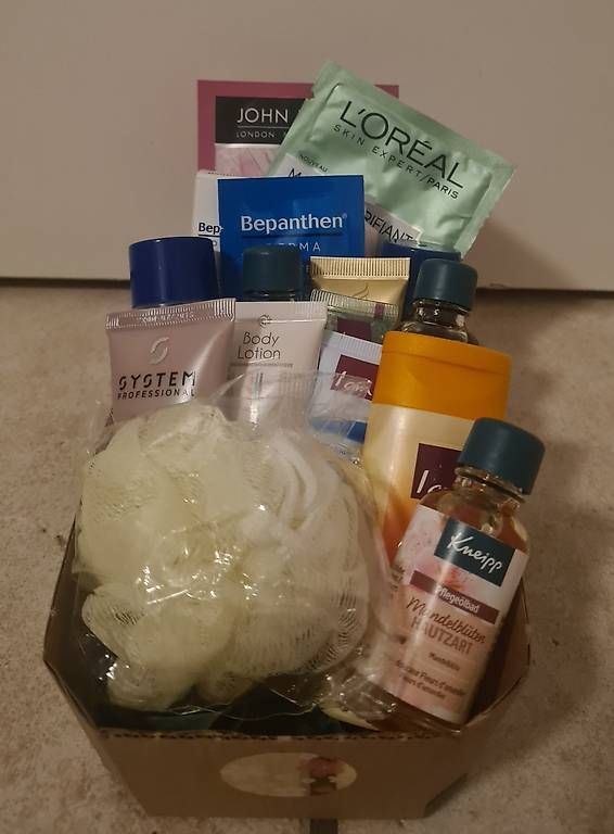 Altro per la casa: Geschenkkörbchen Grösse Medium – Nuovo e nell'imballaggio originale da Gelterkinden venduto da sel_mp2b