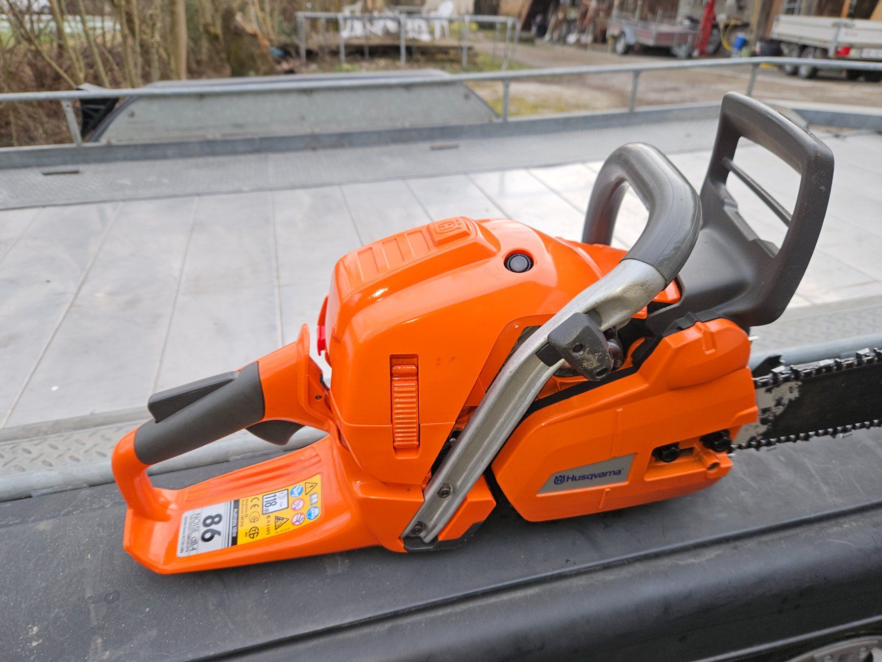 Husqvarna Seghe: Motorsäge Husqvarna 555 – Usato da Oberburg venduto da goldoni19 6