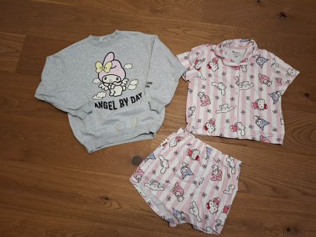 Set Kuromi Gr. 134/140: Pyjama kurz und Pullover warm