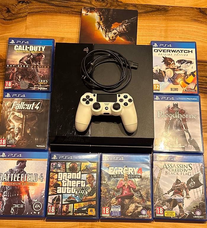 Console: Playstation 4 mit diversen Games – Usato da Schwellbrunn venduto da laugleman
