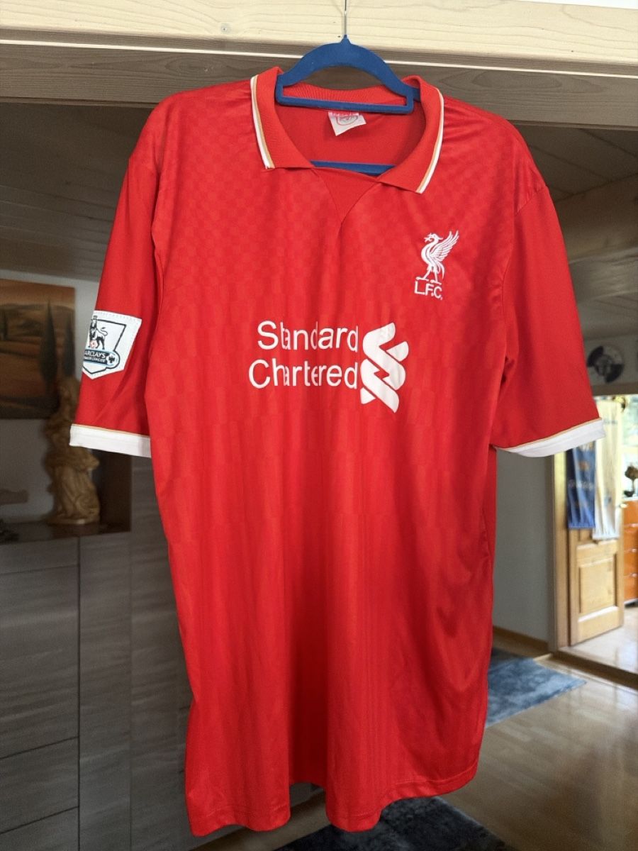 Liverpool Fc Canottiere & Pantaloni: Liverpool  – Usato da Zürich venduto da lui_6chl