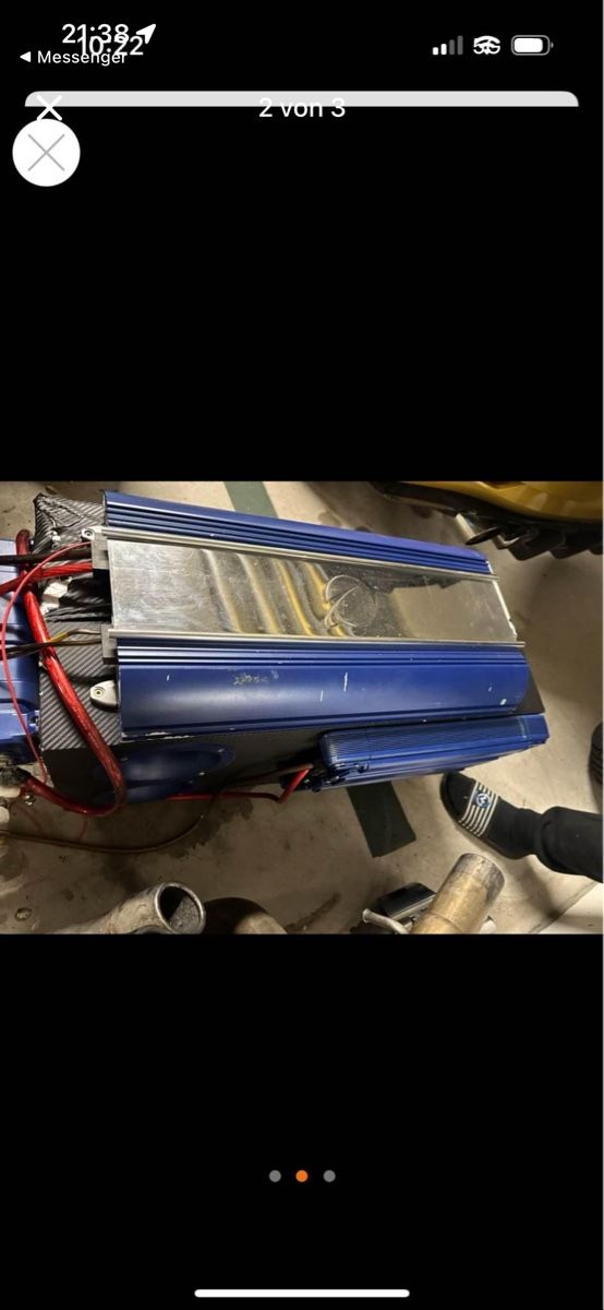 Haut-parleurs: Auto Verstärker mit Subwoofer Box gebraucht – D'occasion à Zürich par lam_pj9h 1