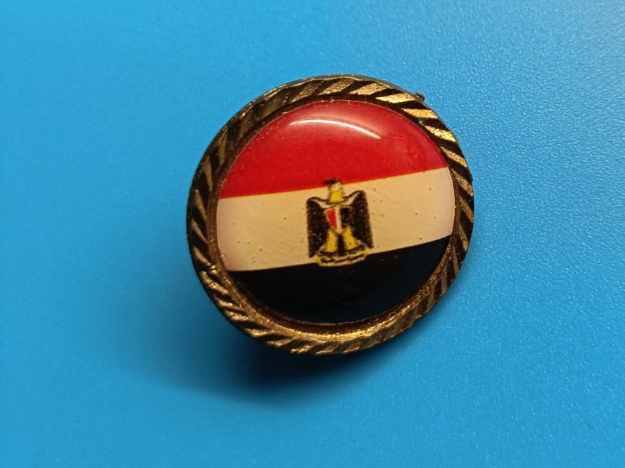 Placchette & Badge: Pin Ägypten - Box 33 – Usato da Köniz venduto da Pinscollect