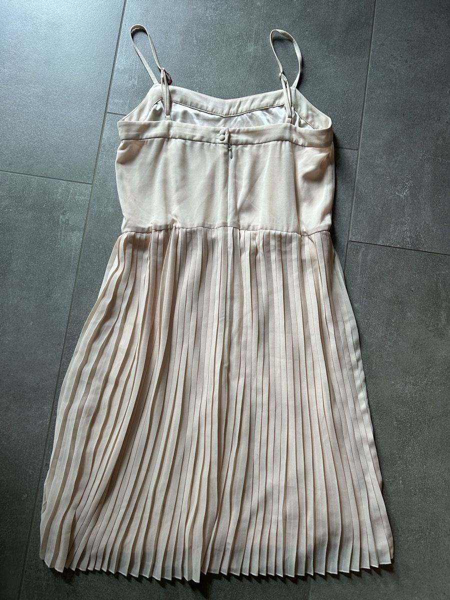Mint & Berry Kleider: Wunderbares MINT & Berry PLISSÉ - KLEID ROSÉ – Neu (gemäss Beschreibung) aus Nidfurn von cejeisda 1