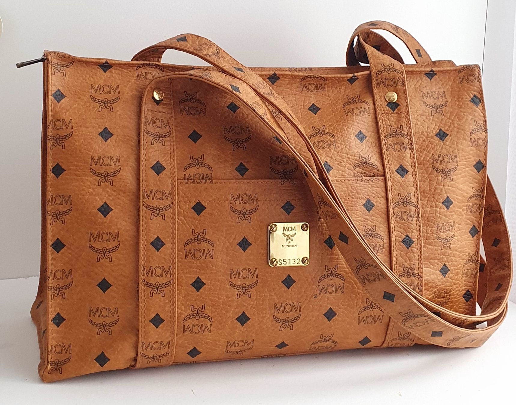 Mcm Borse da donna: MCM Shopper Medium Cognac Canvas – Usato da Niederteufen venduto da Mira_72