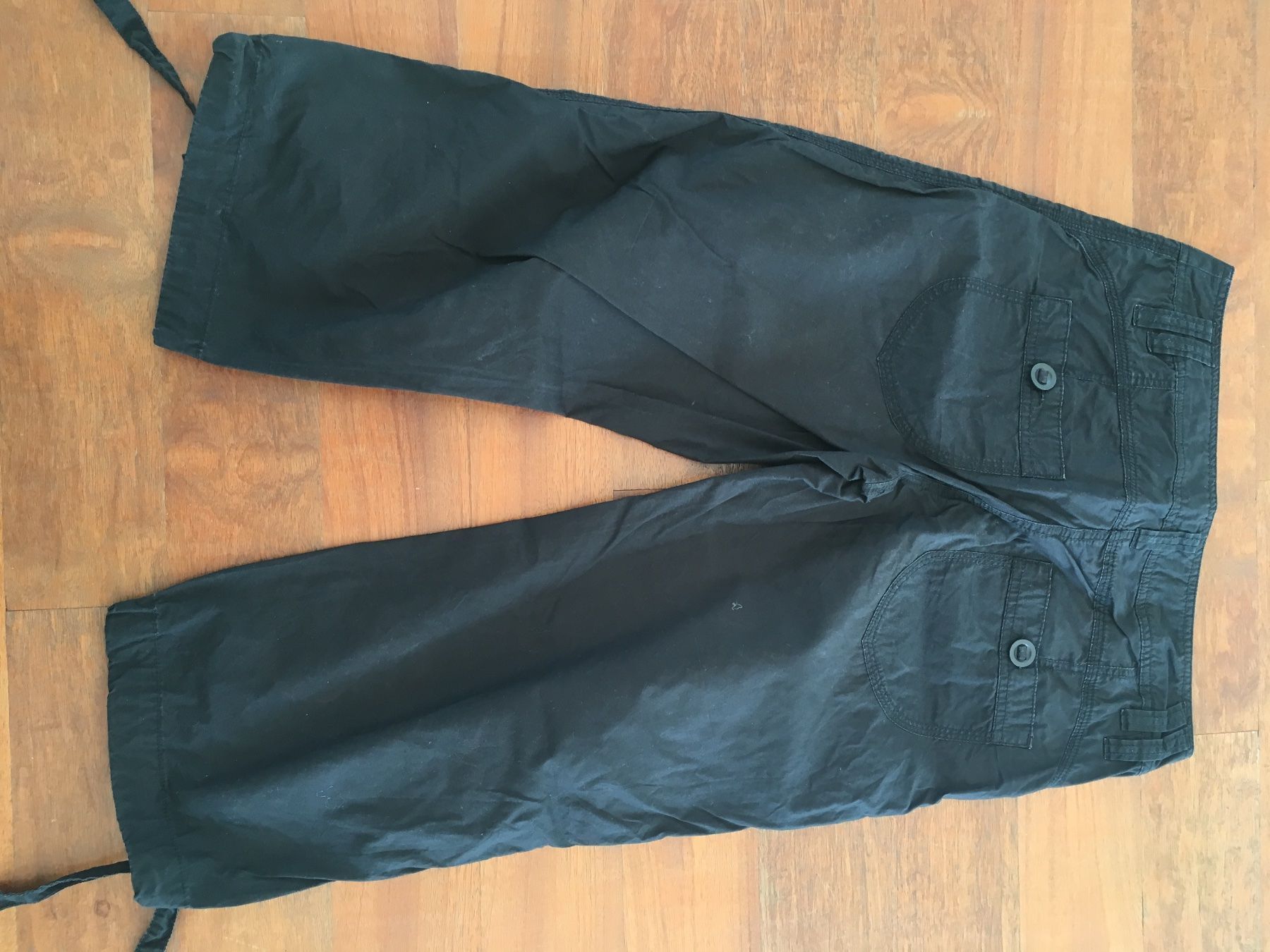 Pantaloni: Pantacourt noir, taille 36 – Usato da Versoix venduto da coul-raoul 1