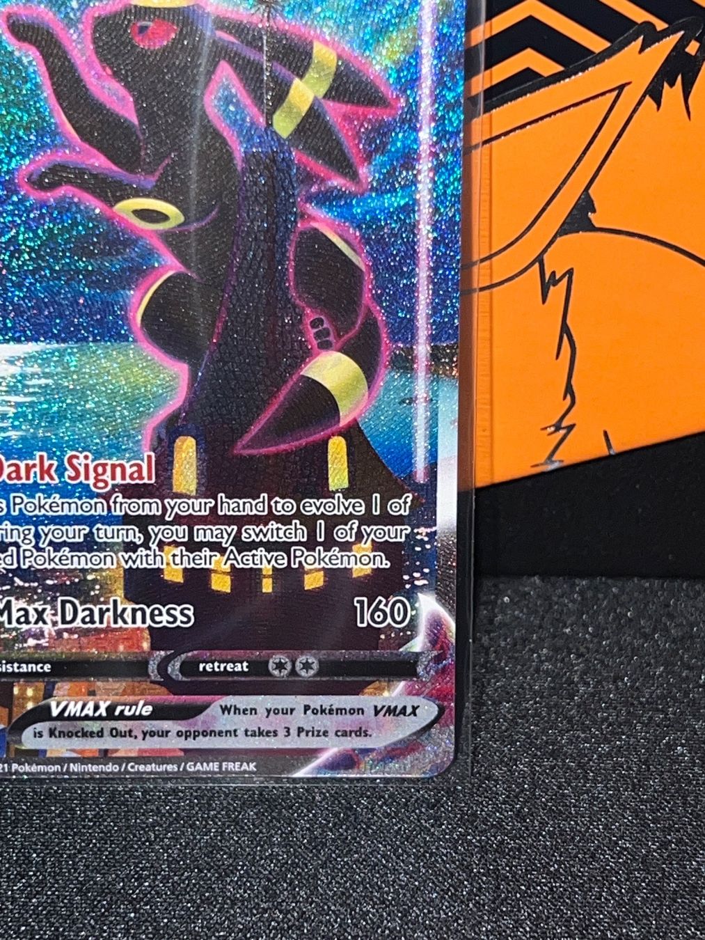 Pokémon Sammelbilder & Trading cards: Umbreon VMAX Alternative Art  Evolving Skies 215/203 – Gebraucht aus Aesch BL von  3